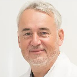 Andrzej Grzybowski